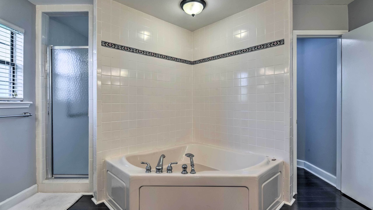 Photo of Bathroom in Long Mott