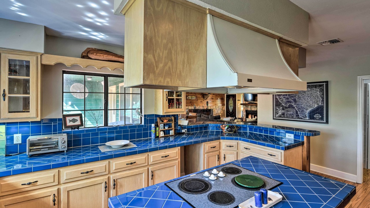 Photo of Kitchen in Long Mott