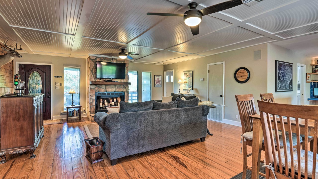 Photo of Livingroom in Long Mott