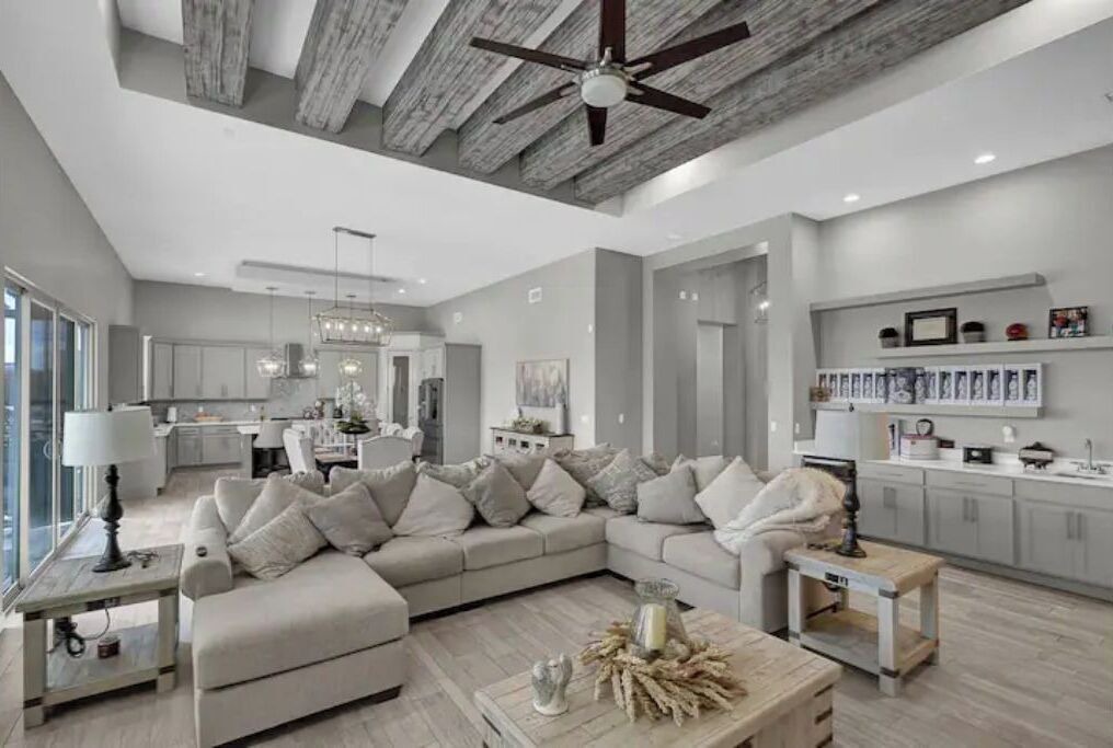 Photo of Livingroom in Biggs Field