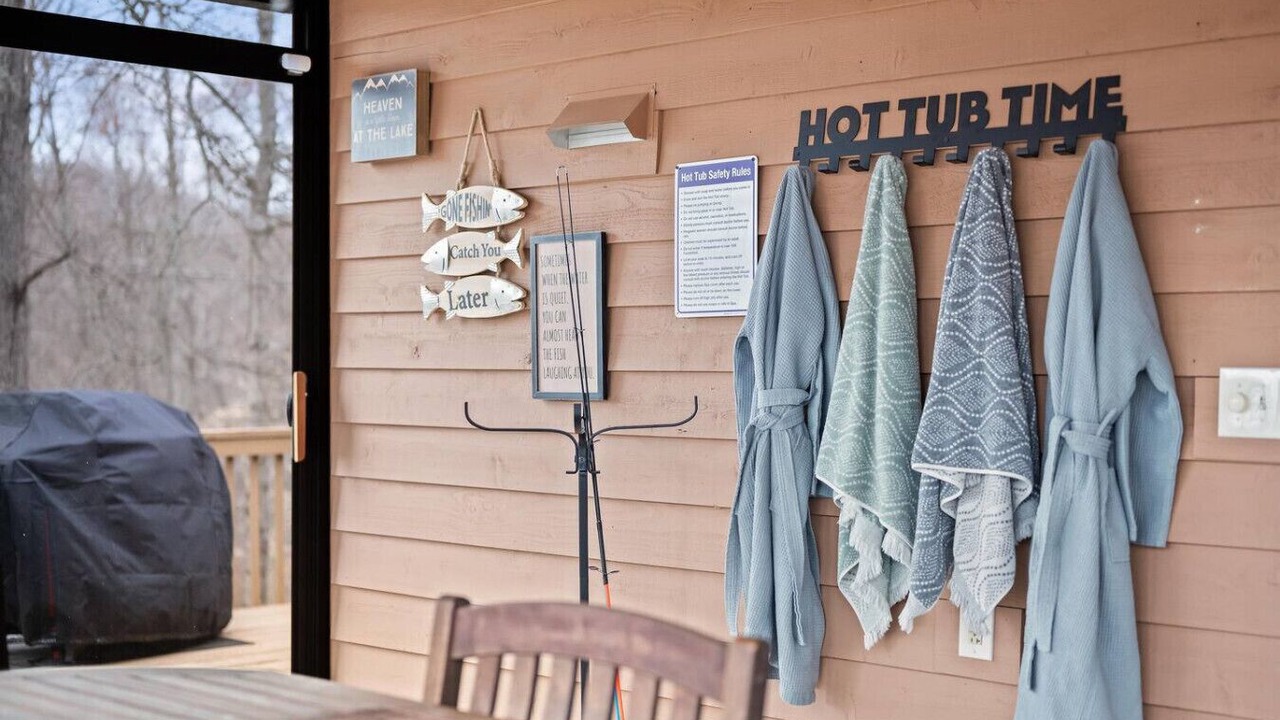 Photo of Outdoor in Gnaw Bone