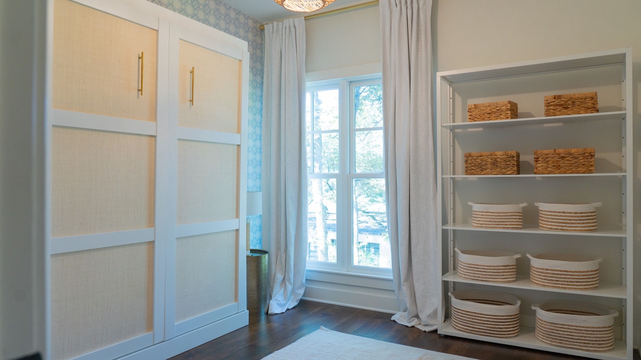 Photo of Bedroom in Austin Lake Estates