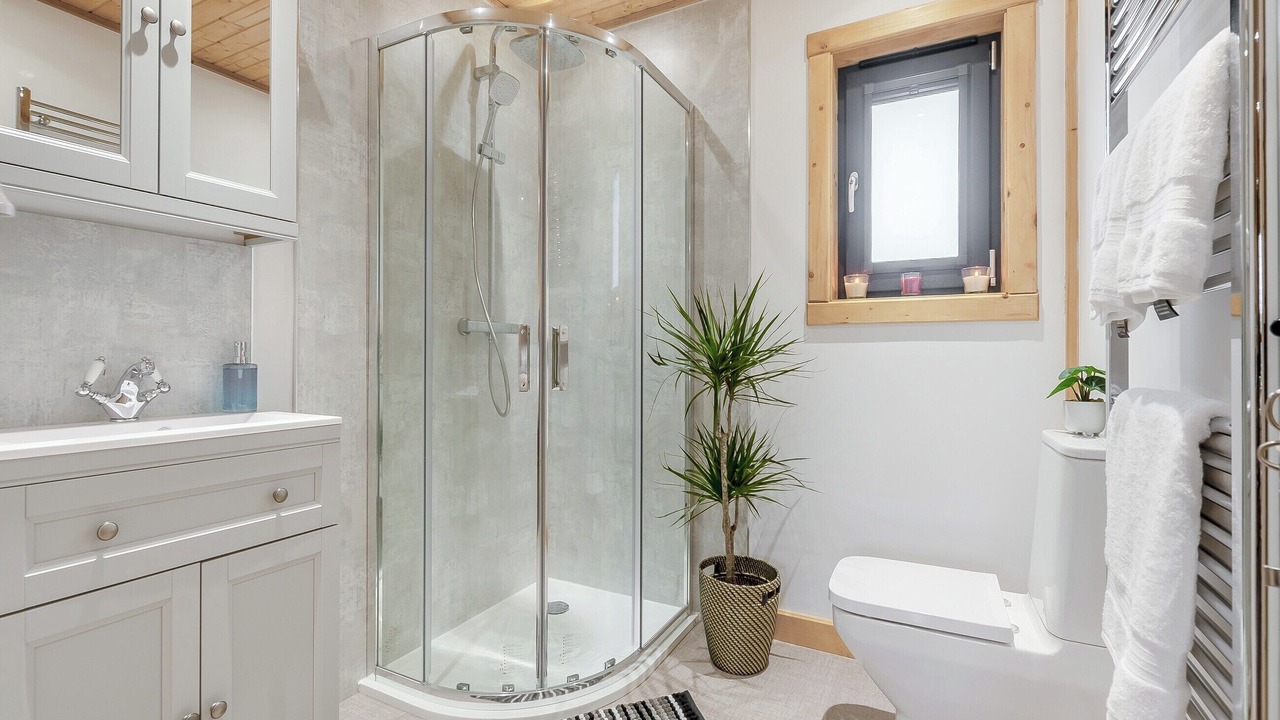 Photo of Others in Welby