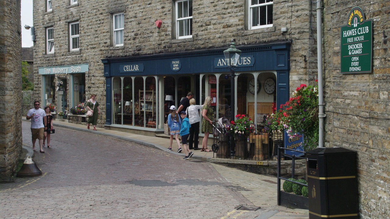 Photo of Others in Gayle