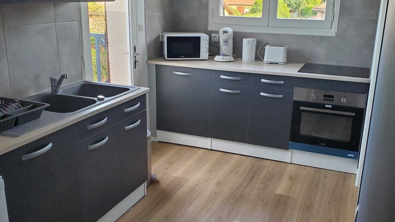 Photo of Kitchen in L'Isle-Jourdain