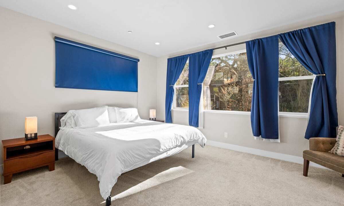 Photo of Bedroom in Forestville