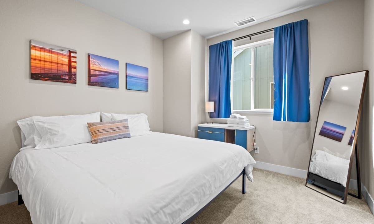 Photo of Bedroom in Forestville