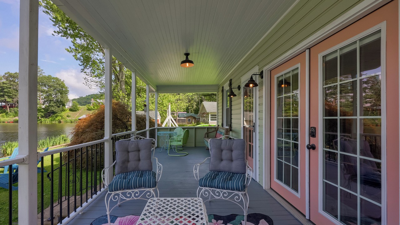 Photo of Outdoor in Beurys Lake