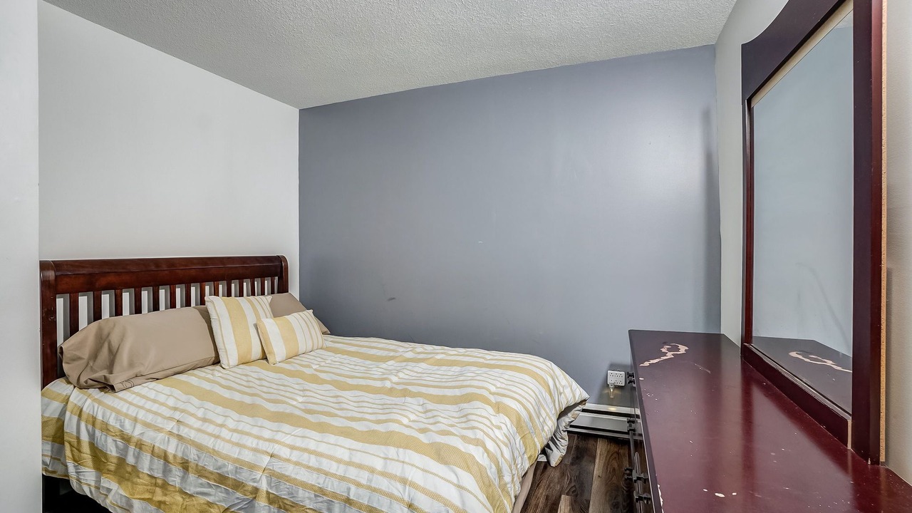 Photo of Bedroom in Communaute-Urbaine-de-l'Outaouais