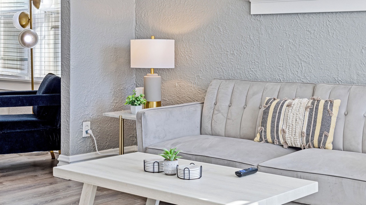 Photo of Livingroom in Northampton