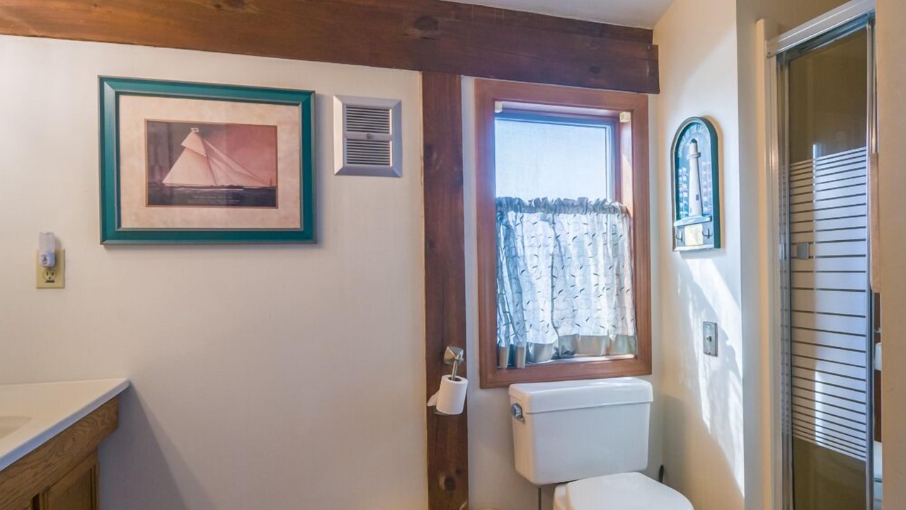 Photo of Bathroom in Sandwich