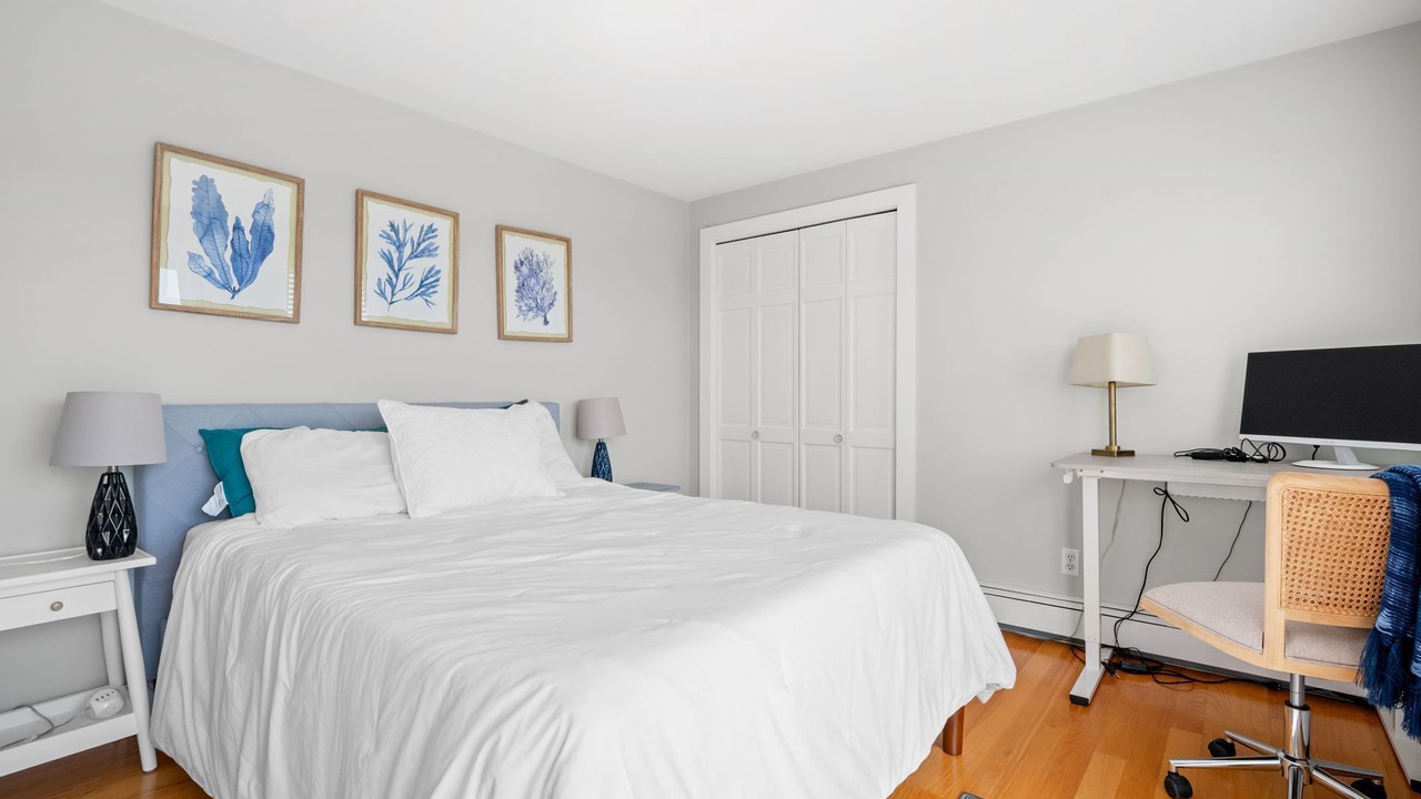 Photo of Others in Sagamore Beach