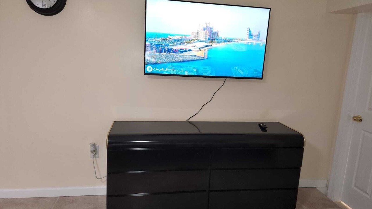 Photo of Others in Lower Vailsburg