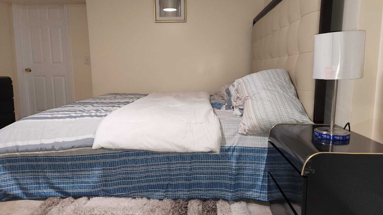 Photo of Bedroom in Lower Vailsburg