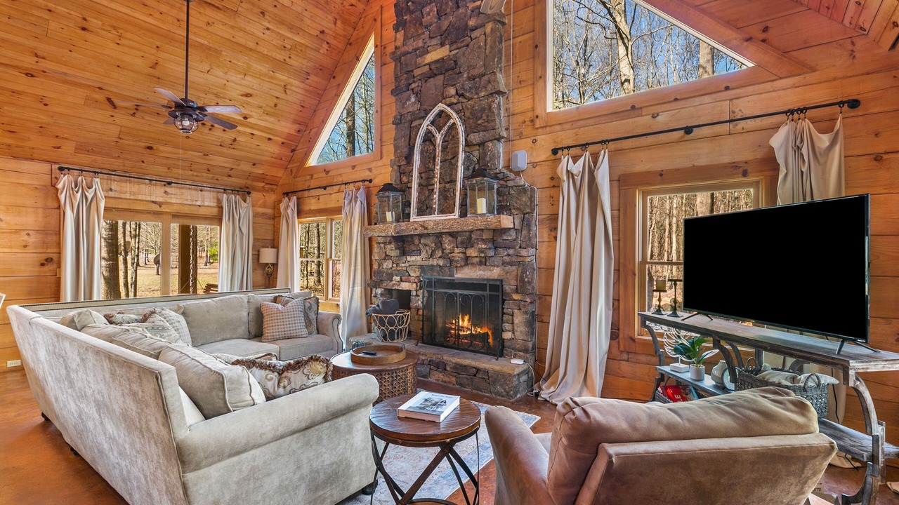 Photo of Livingroom in Ludlow