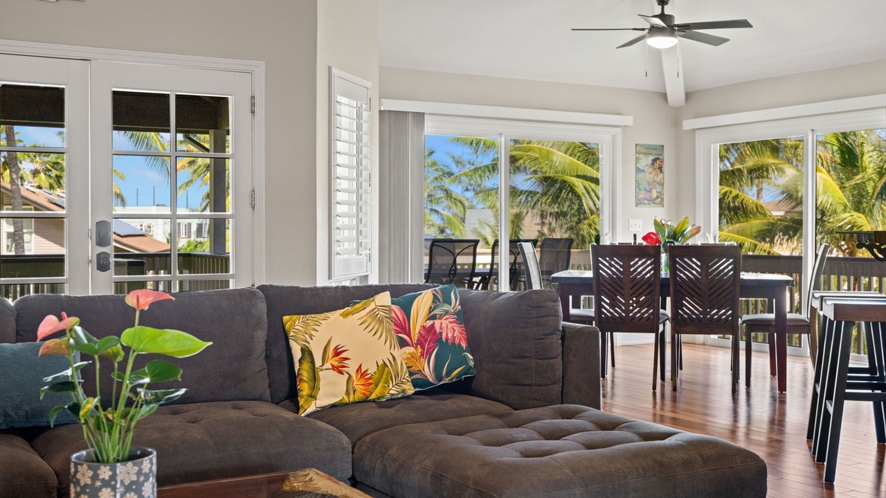 Photo of Livingroom in Kilauea