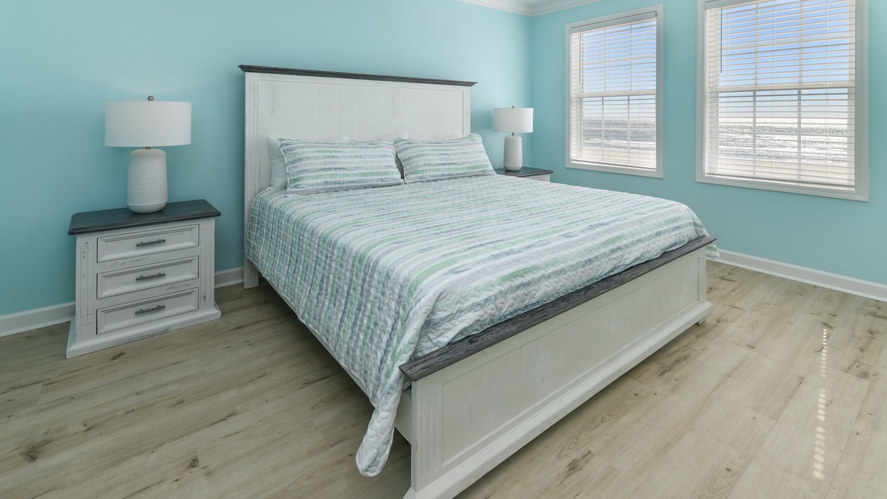 Photo of Bedroom in Surfside Beach