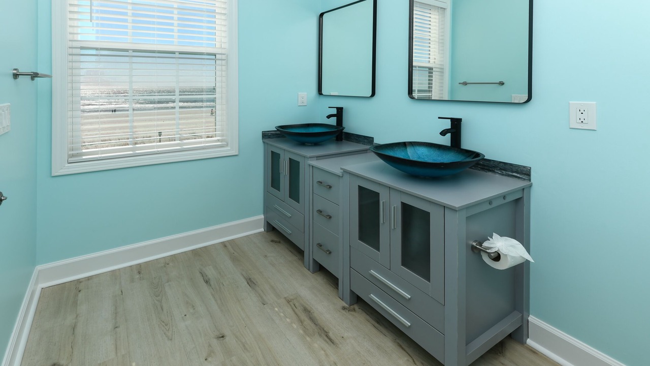 Photo of Bathroom in Surfside Beach