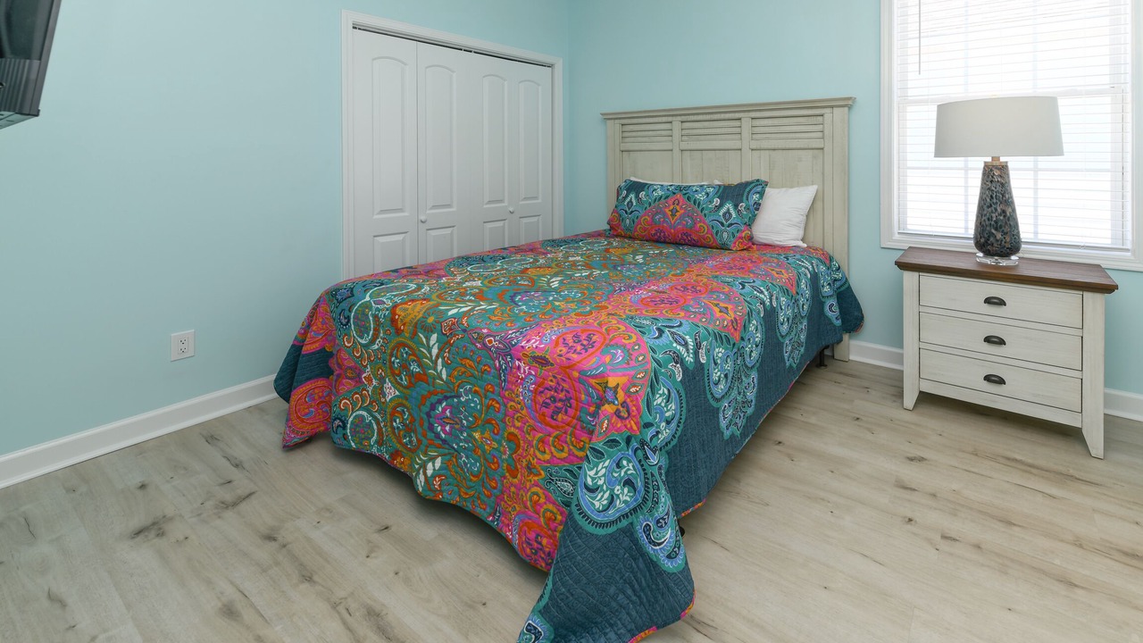Photo of Bedroom in Surfside Beach