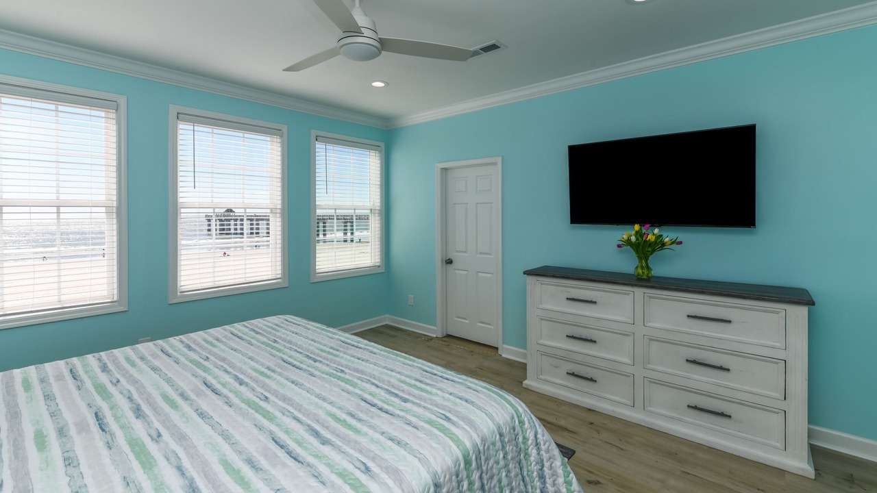 Photo of Bedroom in Surfside Beach