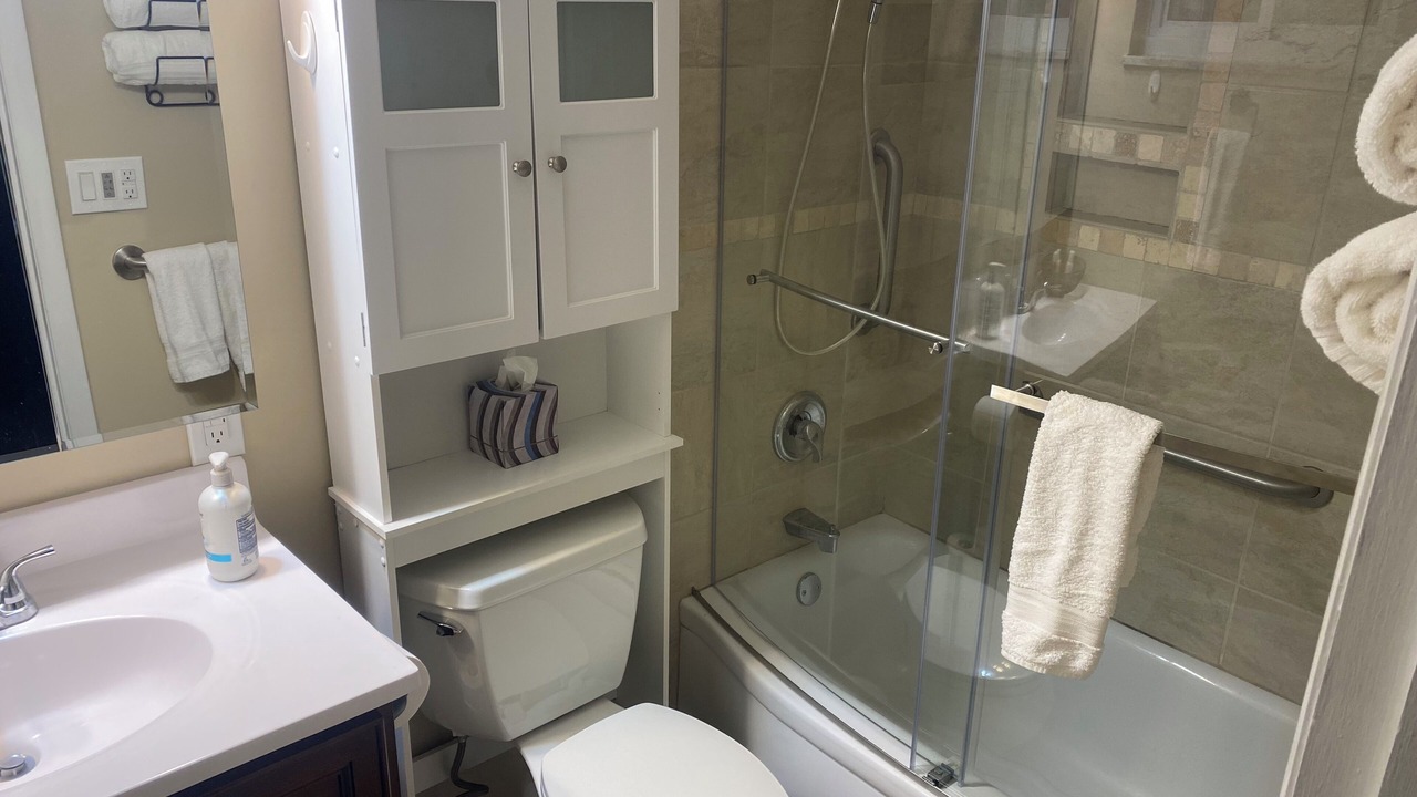 Photo of Bathroom in Otterbien Home