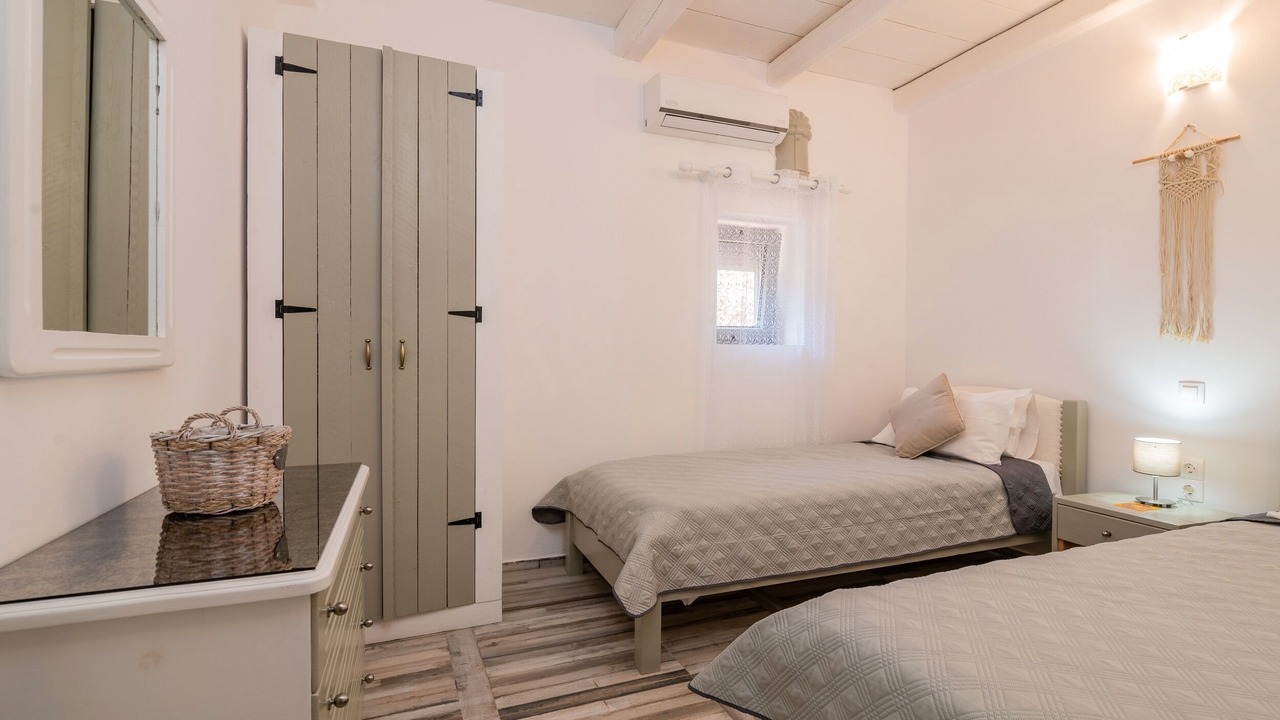 Photo of Bedroom in Elation