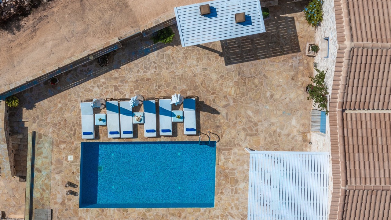 Photo of Outdoor in Elation