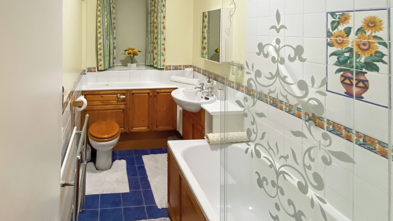 Photo of Bathroom in Alford