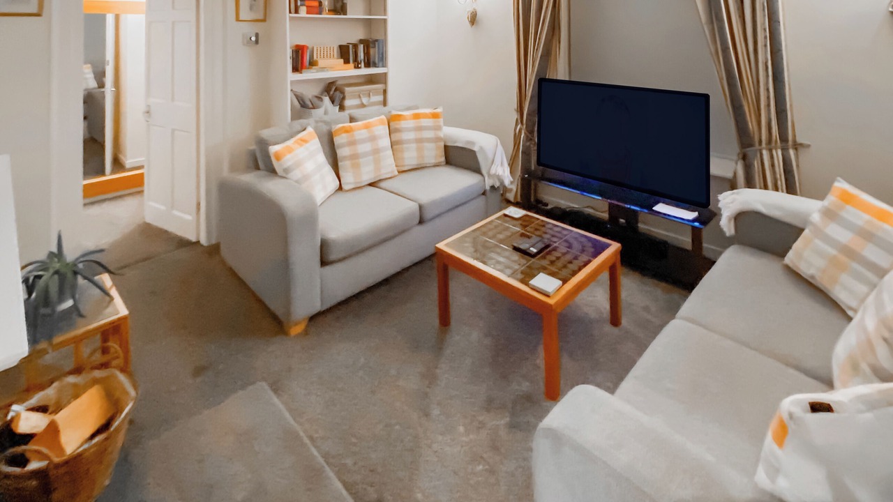 Photo of Others in Alford