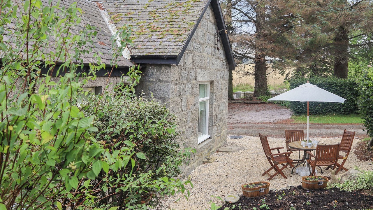 Photo of Outdoor in Alford