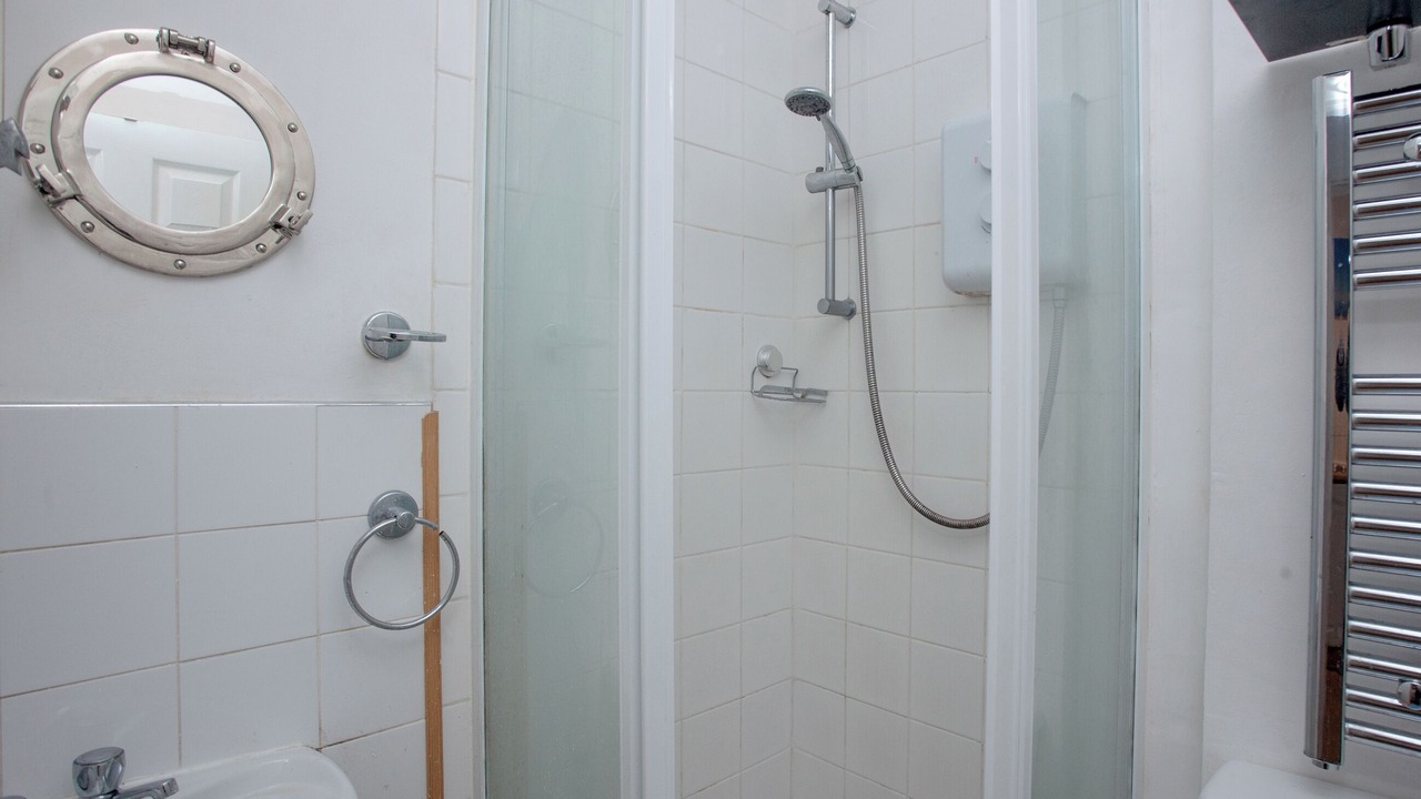 Photo of Bedroom in Teignmouth