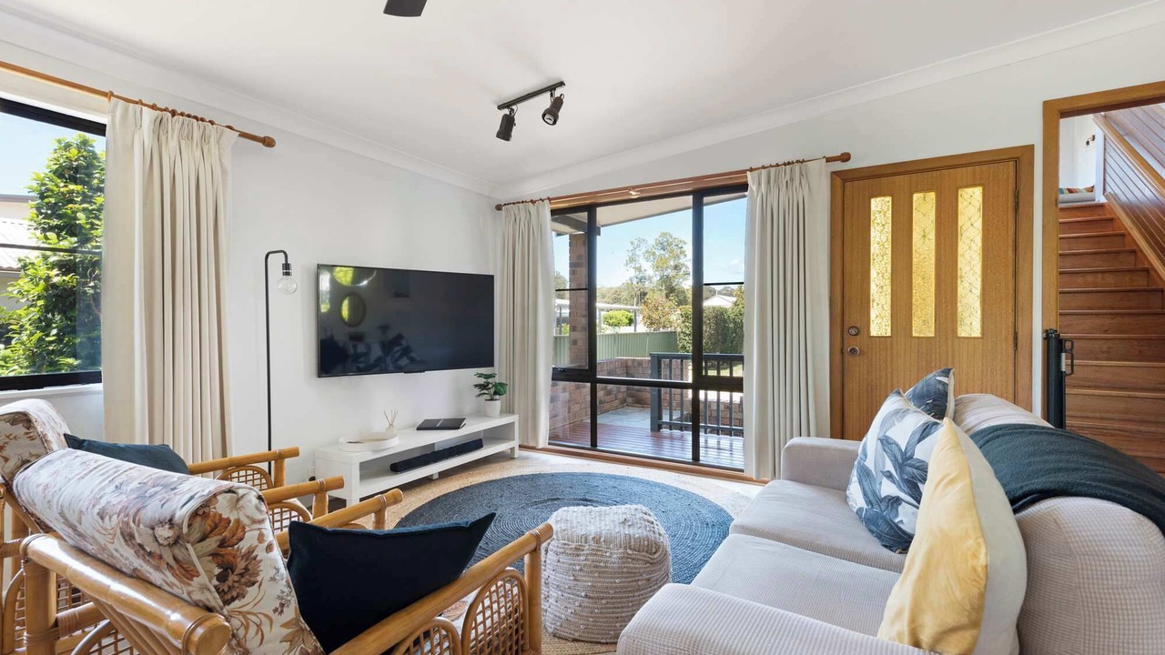 Photo of Livingroom in Burrill Lake