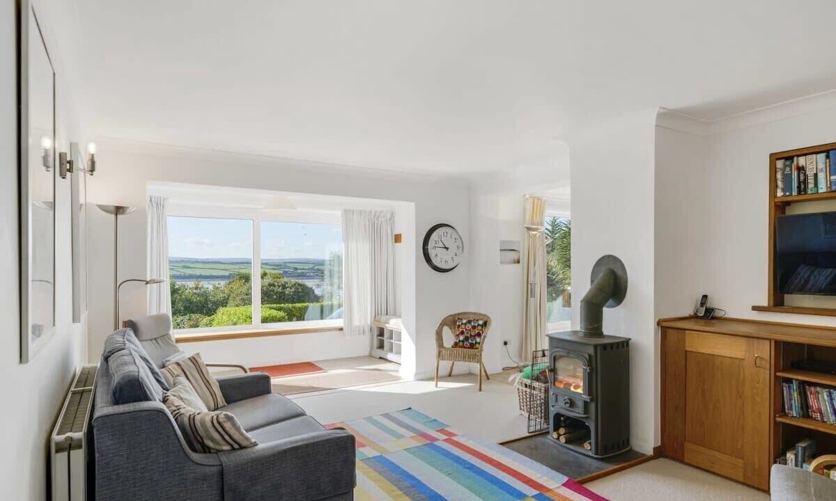 Photo of Livingroom in Rock