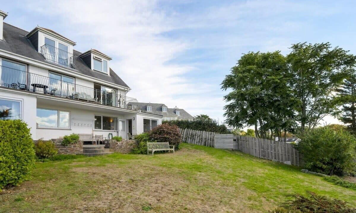 Photo of Outdoor in Rock