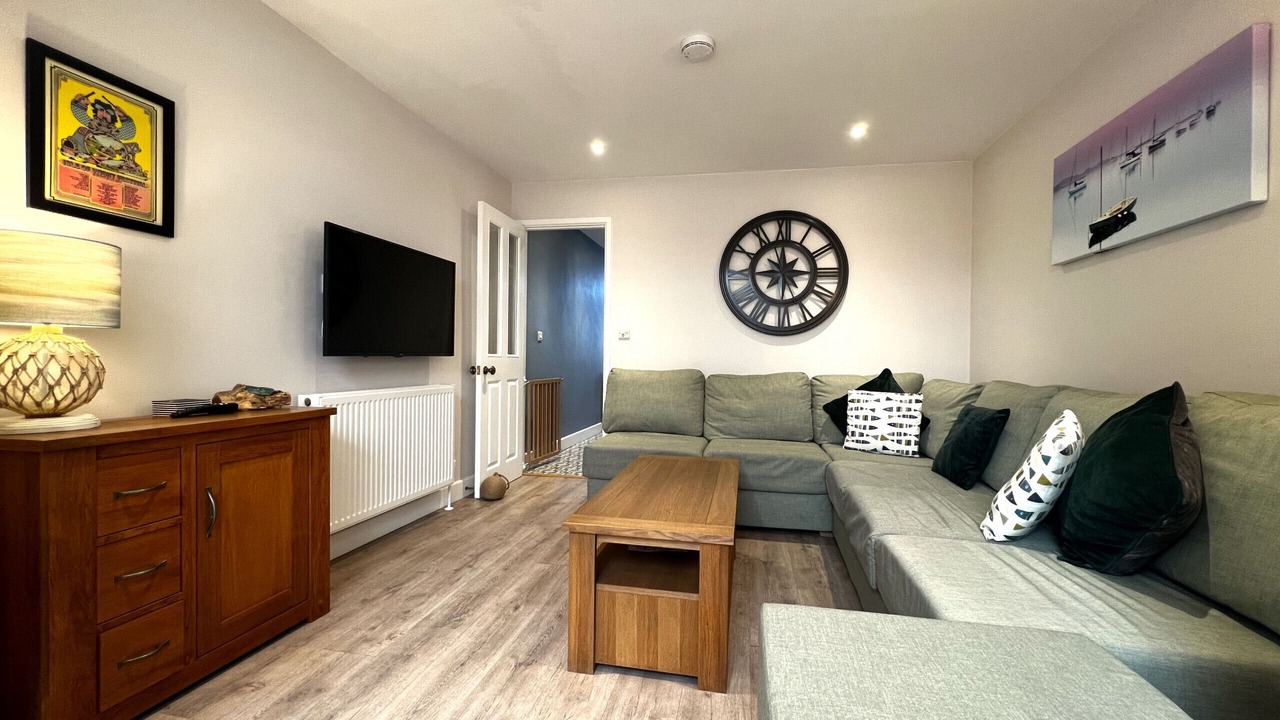 Photo of Livingroom in Cowes