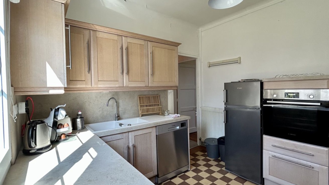 Photo of Kitchen in Saint-Quentin-en-Tourmont
