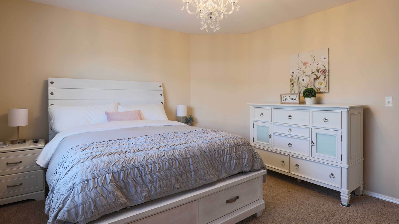 Photo of Bedroom in Abbott Loop