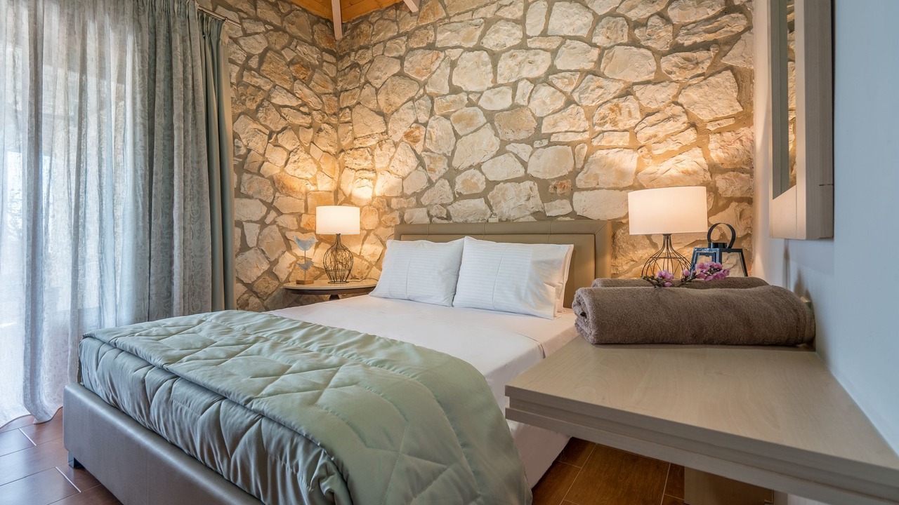 Photo of Bedroom in Ano Volimes