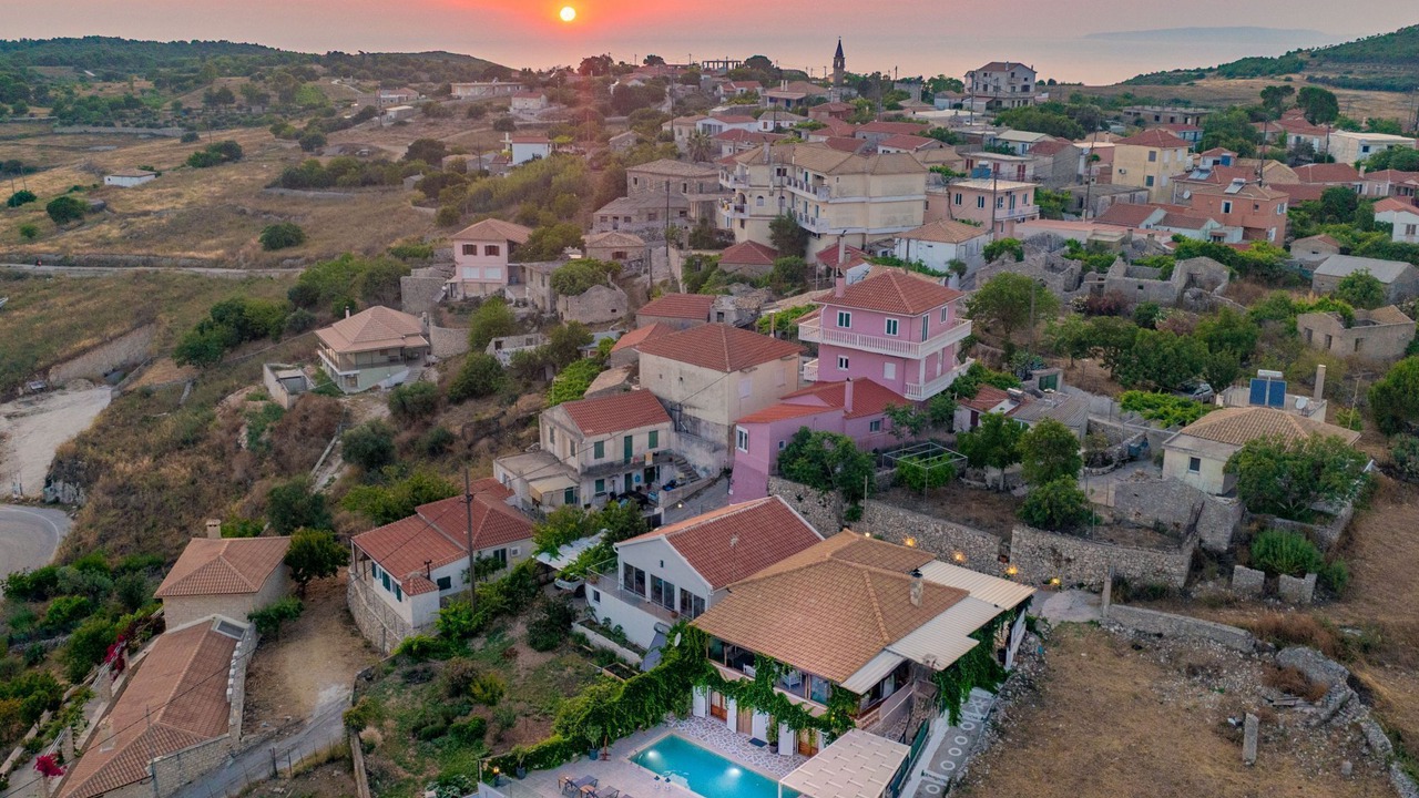 Photo of Outdoor in Ano Volimes