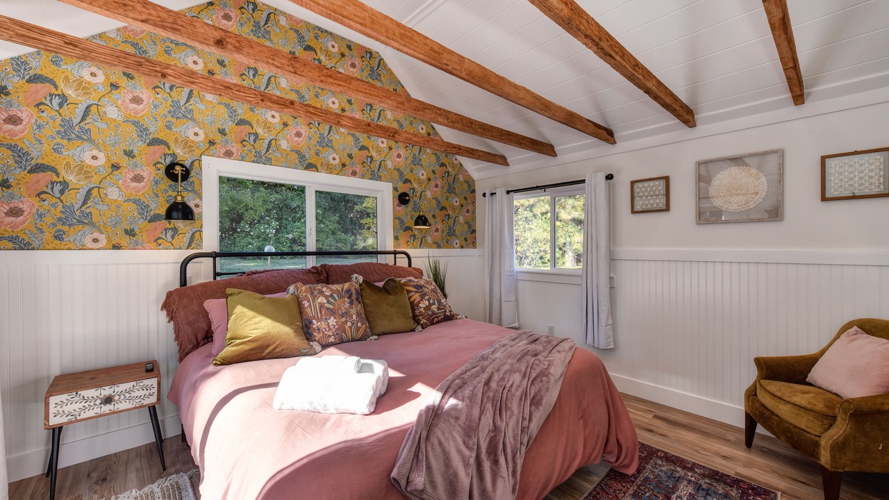 Photo of Bedroom in Loomis