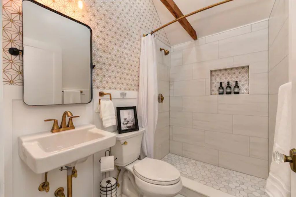 Photo of Bathroom in Loomis