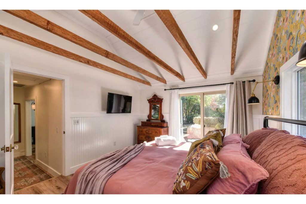 Photo of Bedroom in Loomis