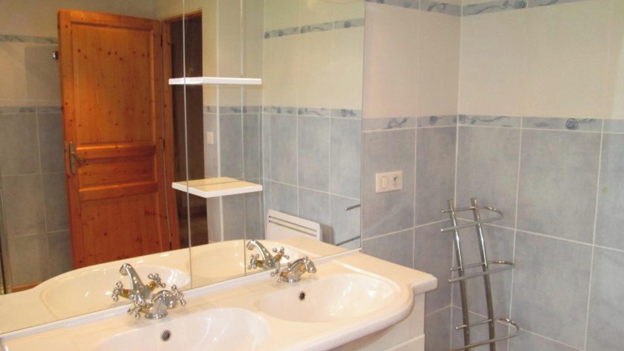 Photo of Bathroom in Cubelles