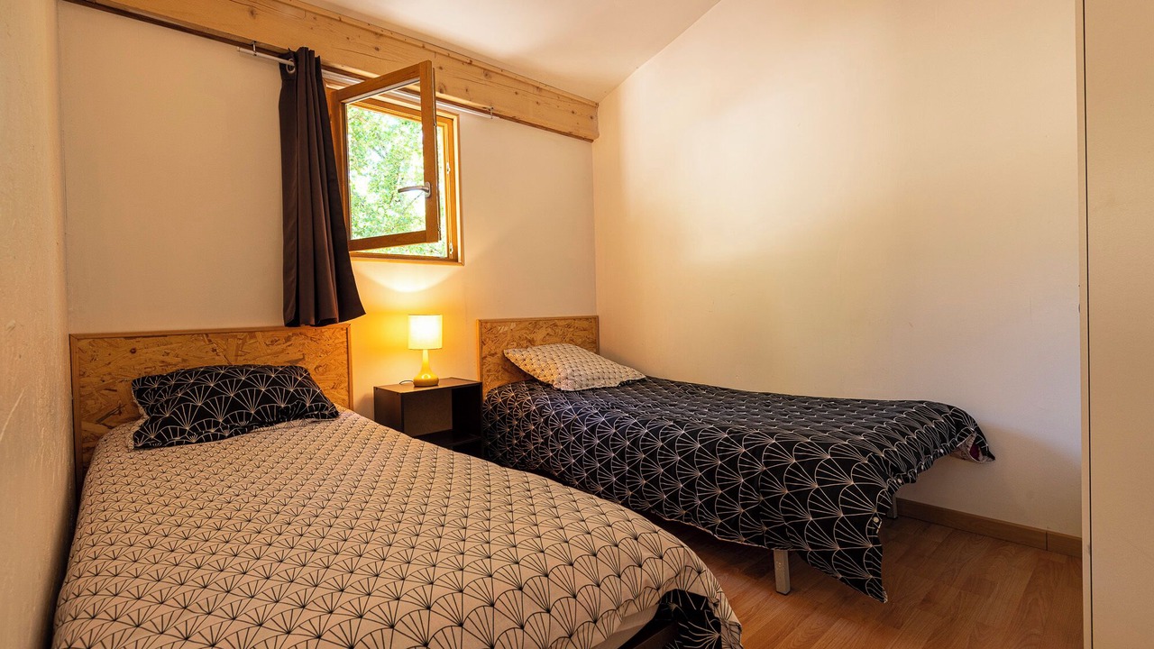 Photo of Bedroom in Saint-Jean-de-Maruejols-et-Avejan