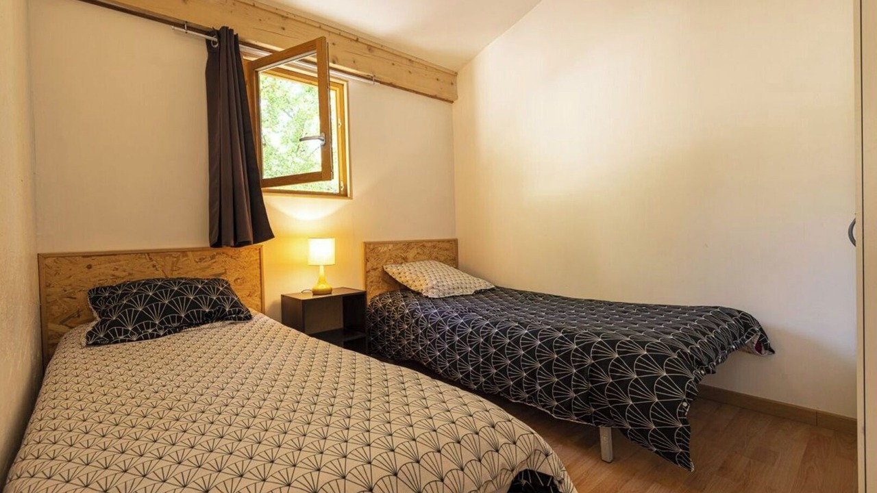 Photo of Bedroom in Saint-Jean-de-Maruejols-et-Avejan