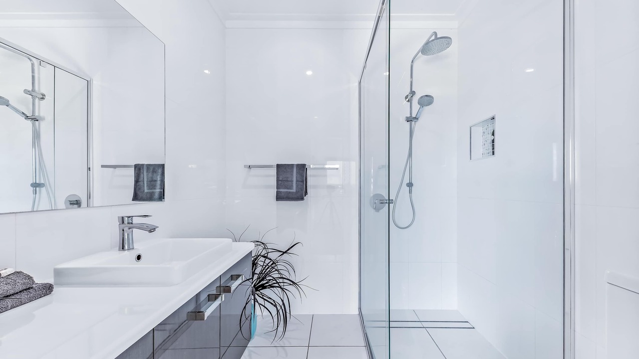 Photo of Bathroom in Airlie Beach