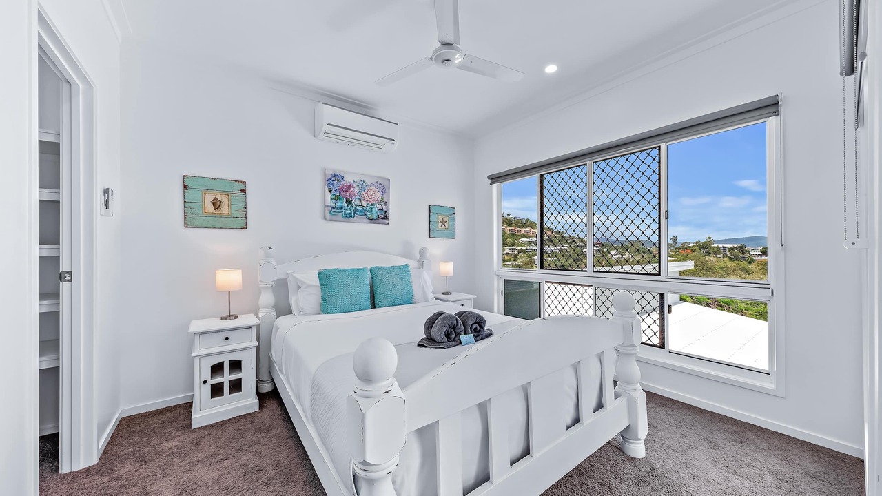 Photo of Bedroom in Airlie Beach