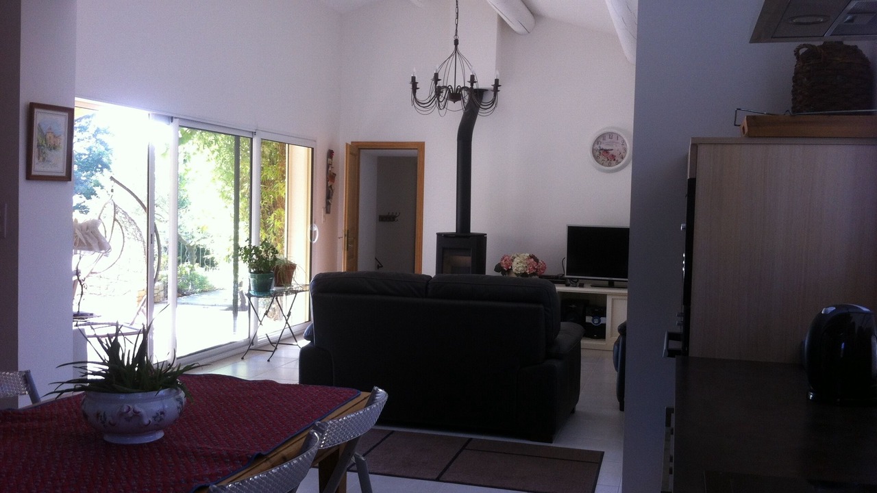Photo of Livingroom in Sablet