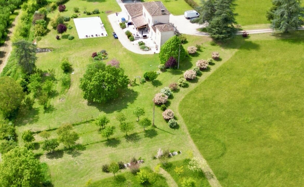 Photo of Outdoor in La Sauvetat-sur-Lede