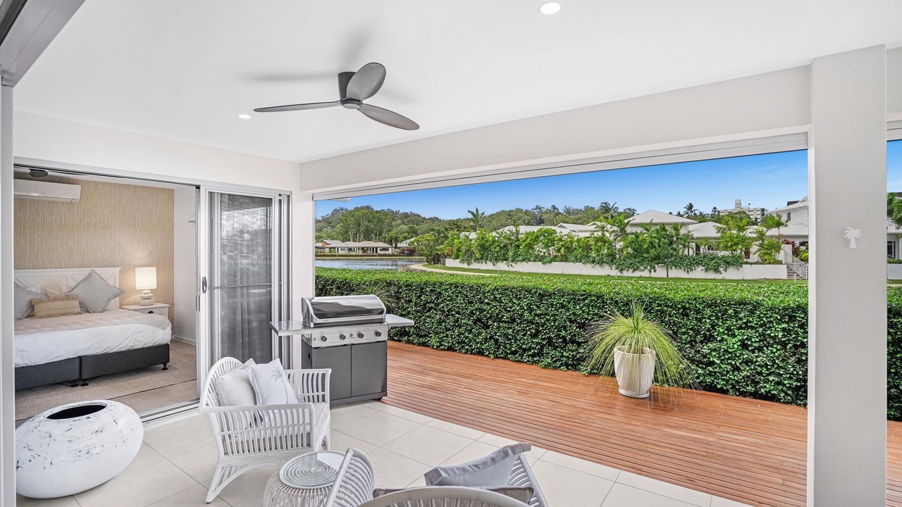 Photo of Patio Balcony in Trinity Beach